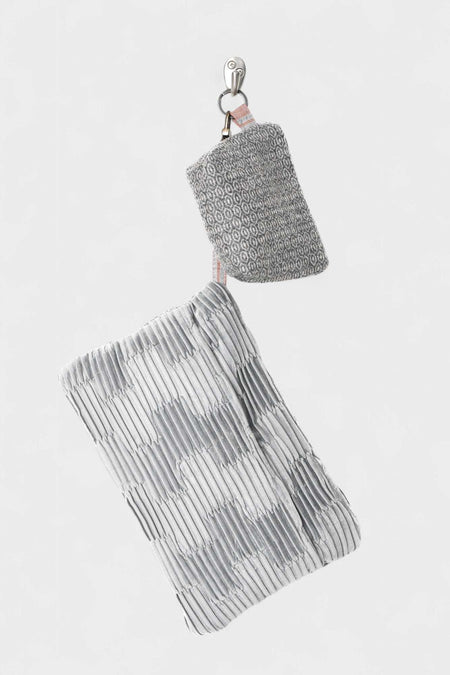 Silver Whisper Abadir